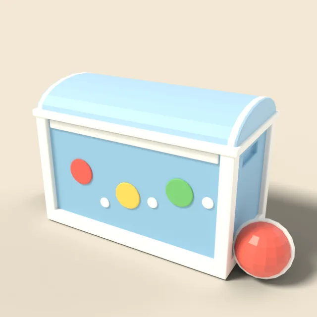 Toy chest with rounded lid